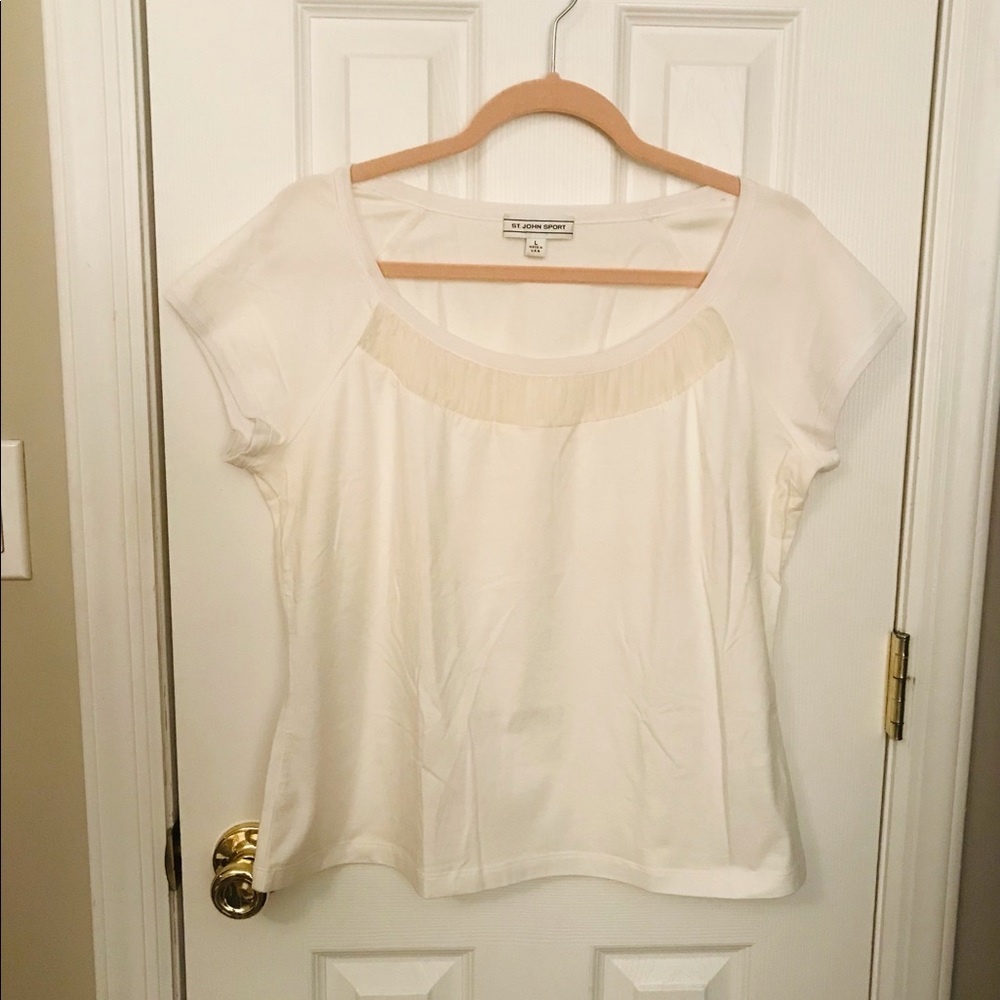 St. John Sport white t shirt - Picture 8 of 8